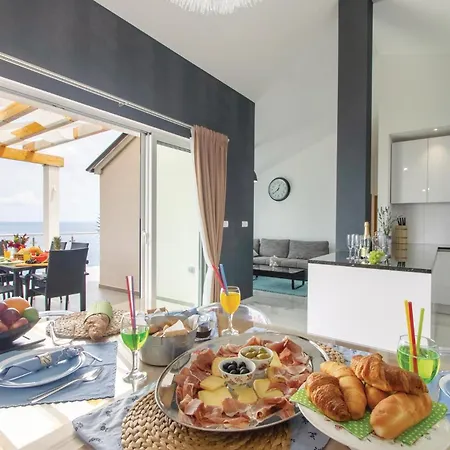 Appartamento Crnja Luka With Sea View I Prigradica